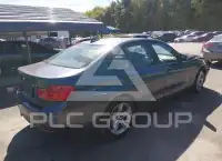 2013 BMW 330 photo