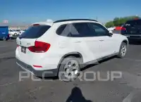 2013 BMW X1 фото