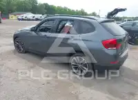 2013 BMW X1 photo