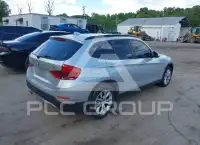 2013 BMW X1 фото
