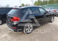 2013 BMW X1 photo