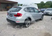 2013 BMW X1 фото