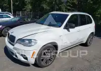 2013 BMW X5 фото