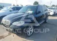 2013 BMW X5 фото