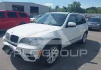 2013 BMW X5 фото