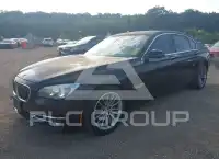 2013 BMW 750 photo