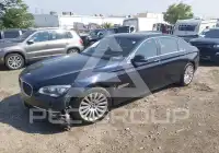 2013 BMW 750 фото