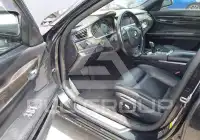 2013 BMW 750 фото