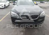 2013 BMW 750 фото