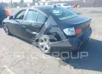 2013 BMW 320 фото