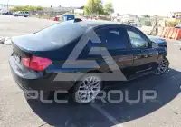2013 BMW 320 фото