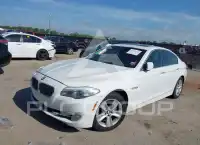 2013 BMW 528 photo