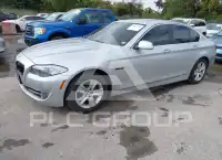 2013 BMW 528 photo