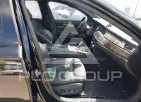 2013 BMW 740 фото