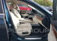 2013 BMW 740 фото
