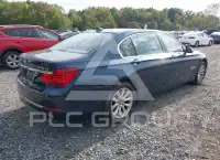 2013 BMW 740 фото