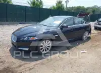 2013 Jaguar XF фото
