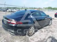 2013 Jaguar XF фото