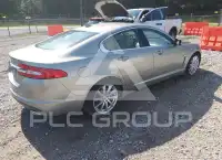 2013 Jaguar XF фото