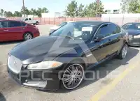 2013 Jaguar XF фото