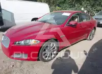 2013 Jaguar XF фото