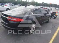 2013 Jaguar XF фото