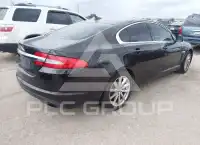 2013 Jaguar XF photo