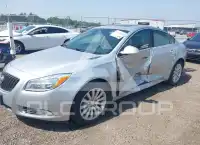 2013 Buick REGAL photo