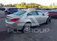 2013 Buick REGAL photo