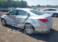 2013 Buick REGAL photo