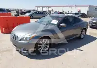 2013 Infinity G37 photo