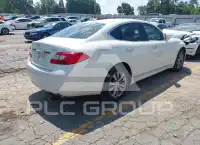 2013 Infinity M37 photo