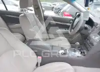 2013 Infinity G37 photo