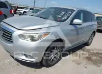 2013 Infinity JX photo