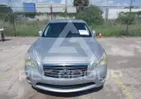 2013 Infinity M37 photo