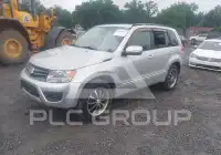2013 Suzuki Grand Vitara photo