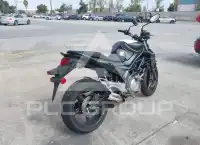 2013 Suzuki SV650 фото