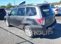 2013 Subaru Forester фото