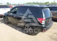 2013 Subaru Forester фото