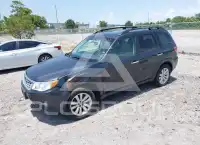 2013 Subaru Forester photo