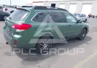 2013 Subaru Outback photo