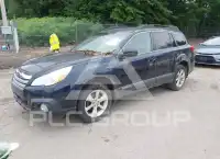 2013 Subaru Outback photo