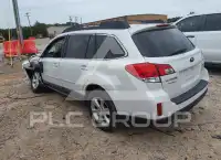 2013 Subaru Outback photo