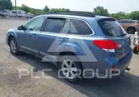2013 Subaru Outback photo