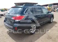 2013 Subaru Outback photo