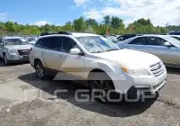 2013 Subaru Outback фото