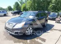 2013 Subaru Outback photo