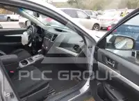 2013 Subaru Outback photo