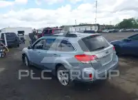 2013 Subaru Outback photo