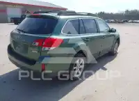 2013 Subaru Outback photo
